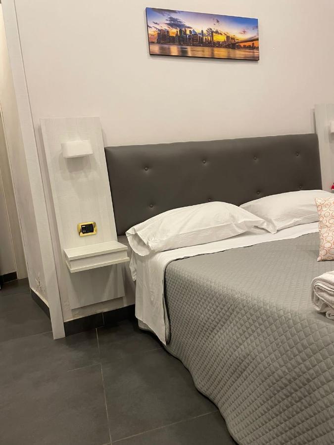 Hotel Poerio Napoli Eksteriør bilde
