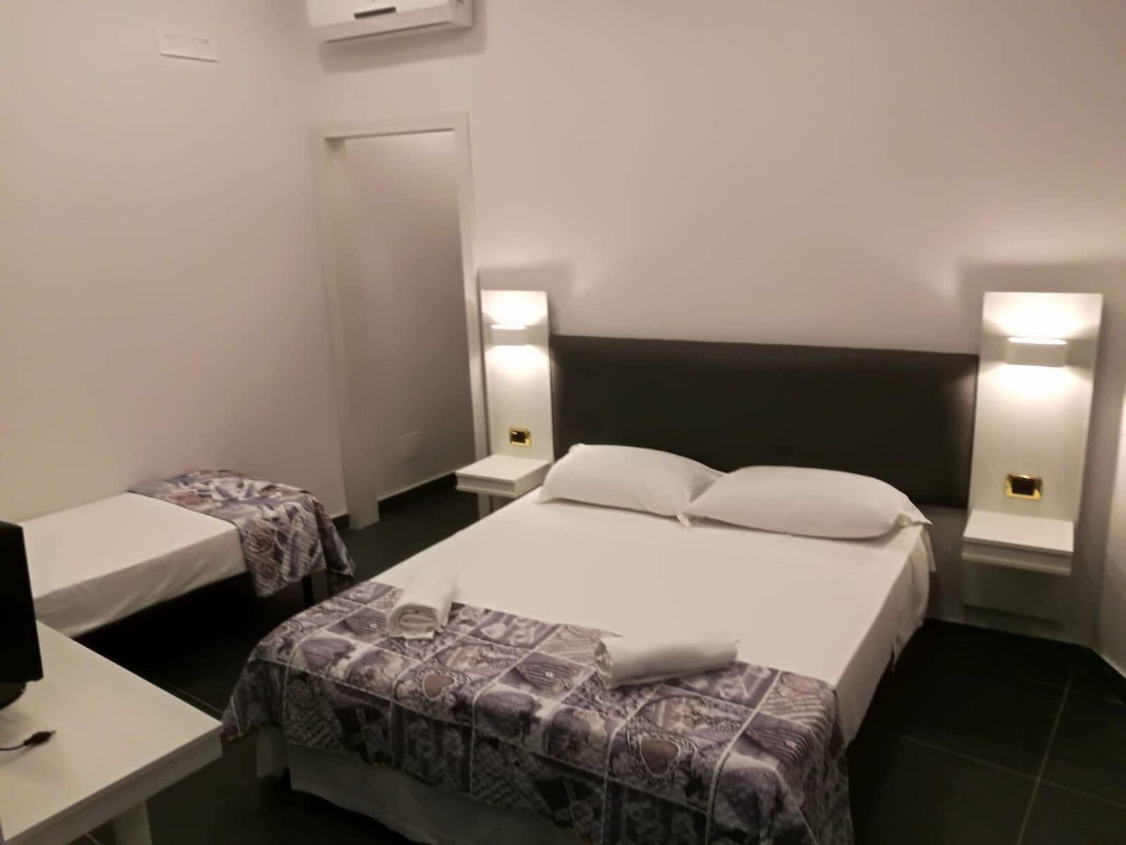 Hotel Poerio Napoli Eksteriør bilde